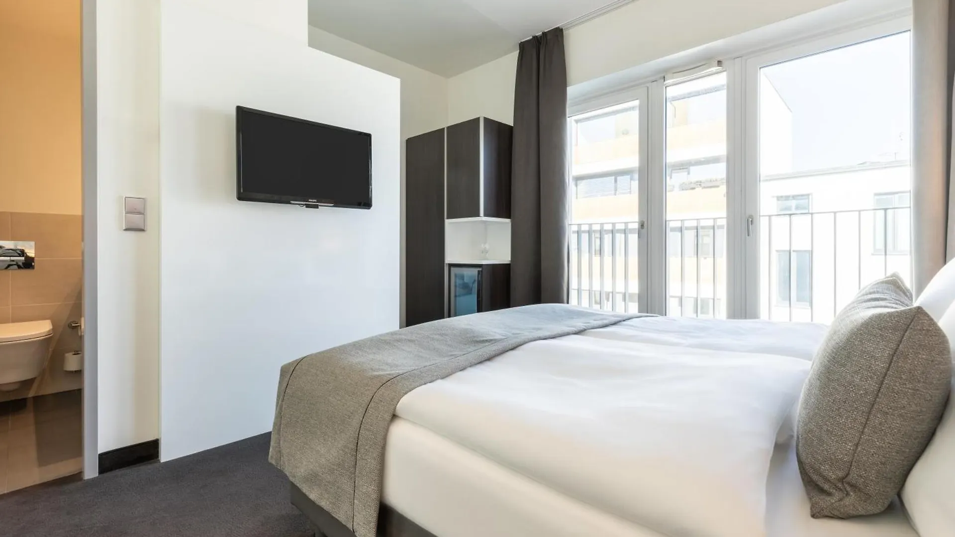 Garner Hotel Berlin - Mitte By Ihg