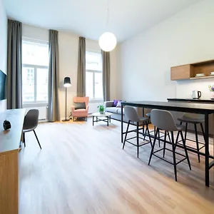 Karl By Zeitraum 4* Praga