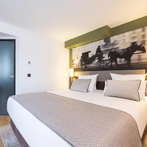 Leonardo Westbahnhof 4* Βιέννη