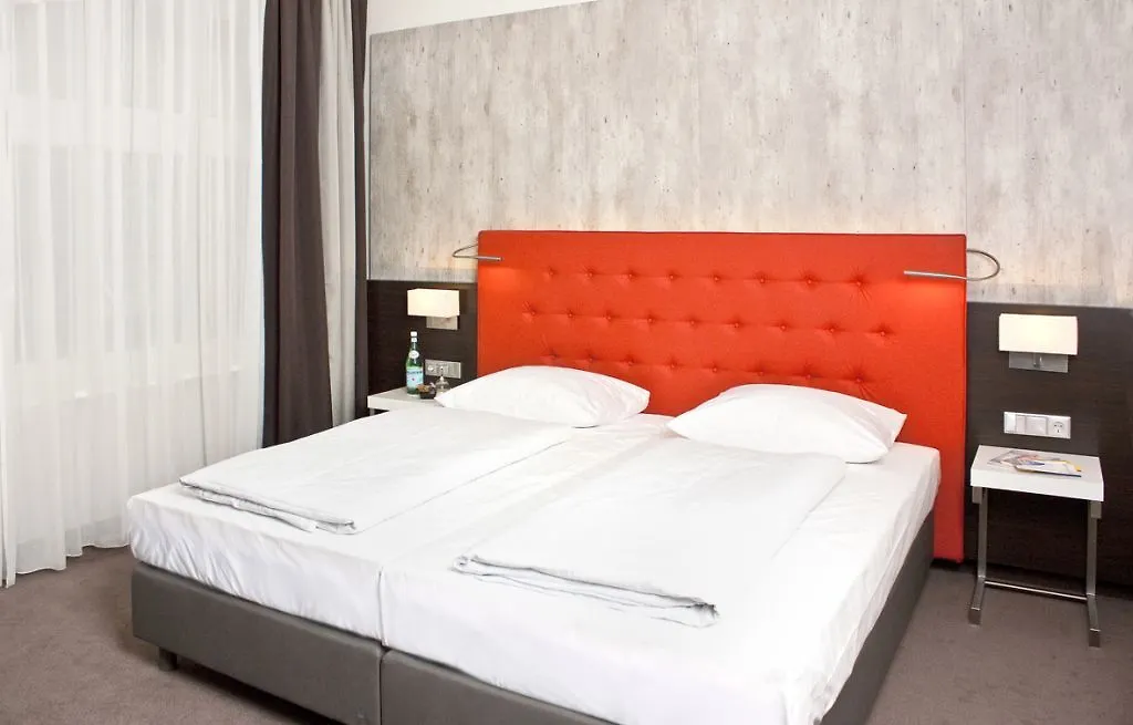 Garner Hotel Berlin - Mitte By Ihg