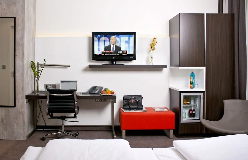 Garner Hotel Berlin - Mitte By Ihg